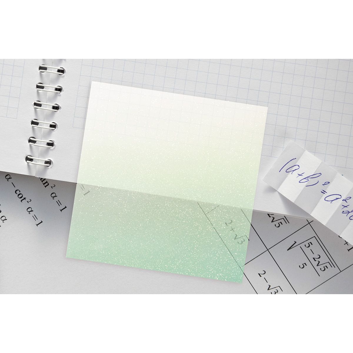 Notes samoprzylepny (karteczki) Titanum transparentne, z polipropylenu 75x75 biało- zielony 50k [mm:] 75x75
